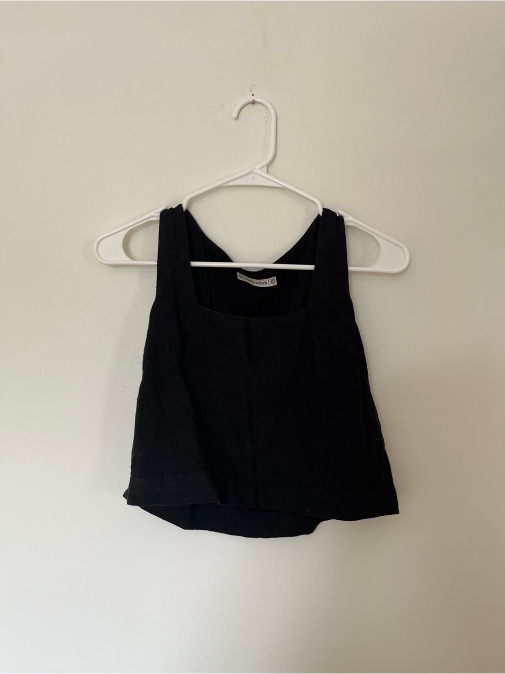 Black Square-Neck Linen Tank Top